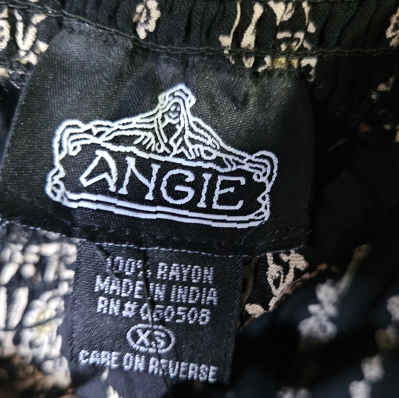 Angie Wide leg tiered flare leg pant with lace trim - Picture 7 of 8